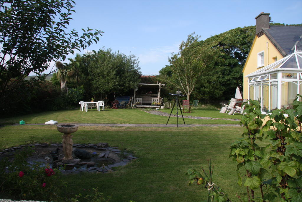 The Old School House B&B Ballinskelligs Eksteriør bilde