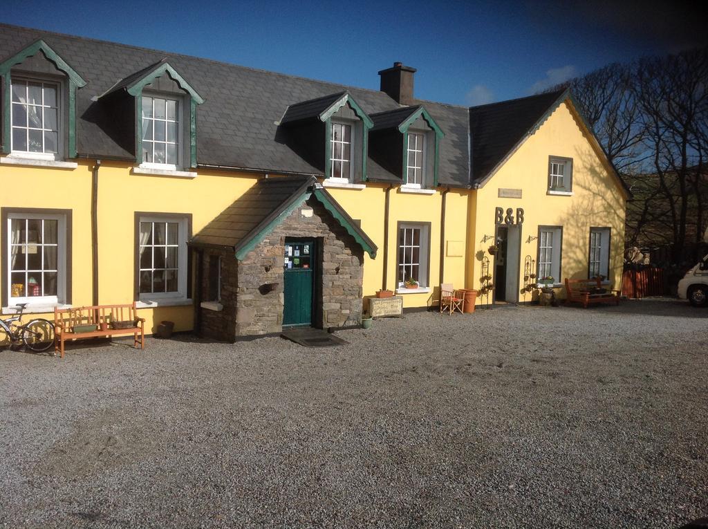 The Old School House B&B Ballinskelligs Eksteriør bilde